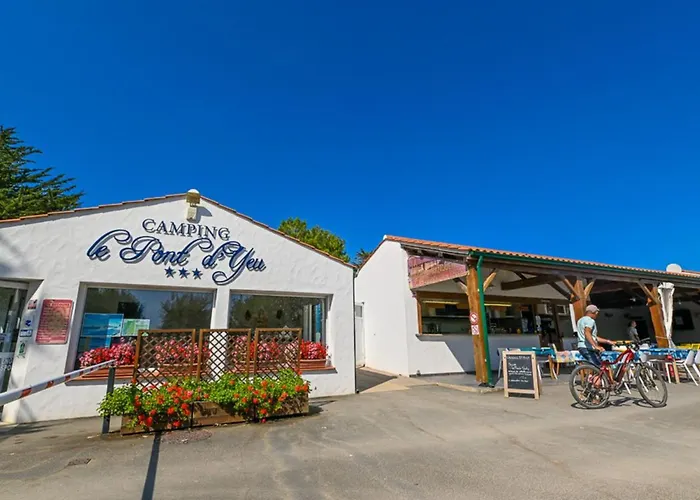 Camping Mobil-home Pour 5 Pers, Moderne Avec Terrasse - Api-1-52-699 *