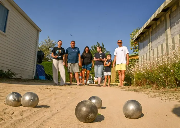 Mobil-home Pour 5 Pers, Moderne Avec Terrasse - Api-1-52-699 Camping