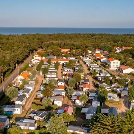 Campsite Mobil-home Pour 5 Pers, Moderne Avec Terrasse - Api-1-52-699